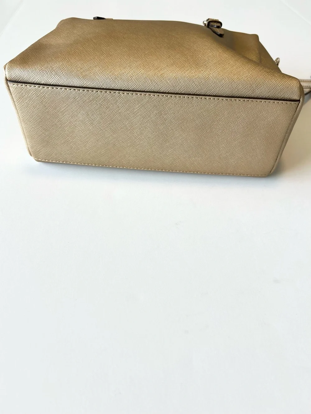 Coach gold leather crossbody bag NWOT Neutral Small purse Luxury bag Duffel